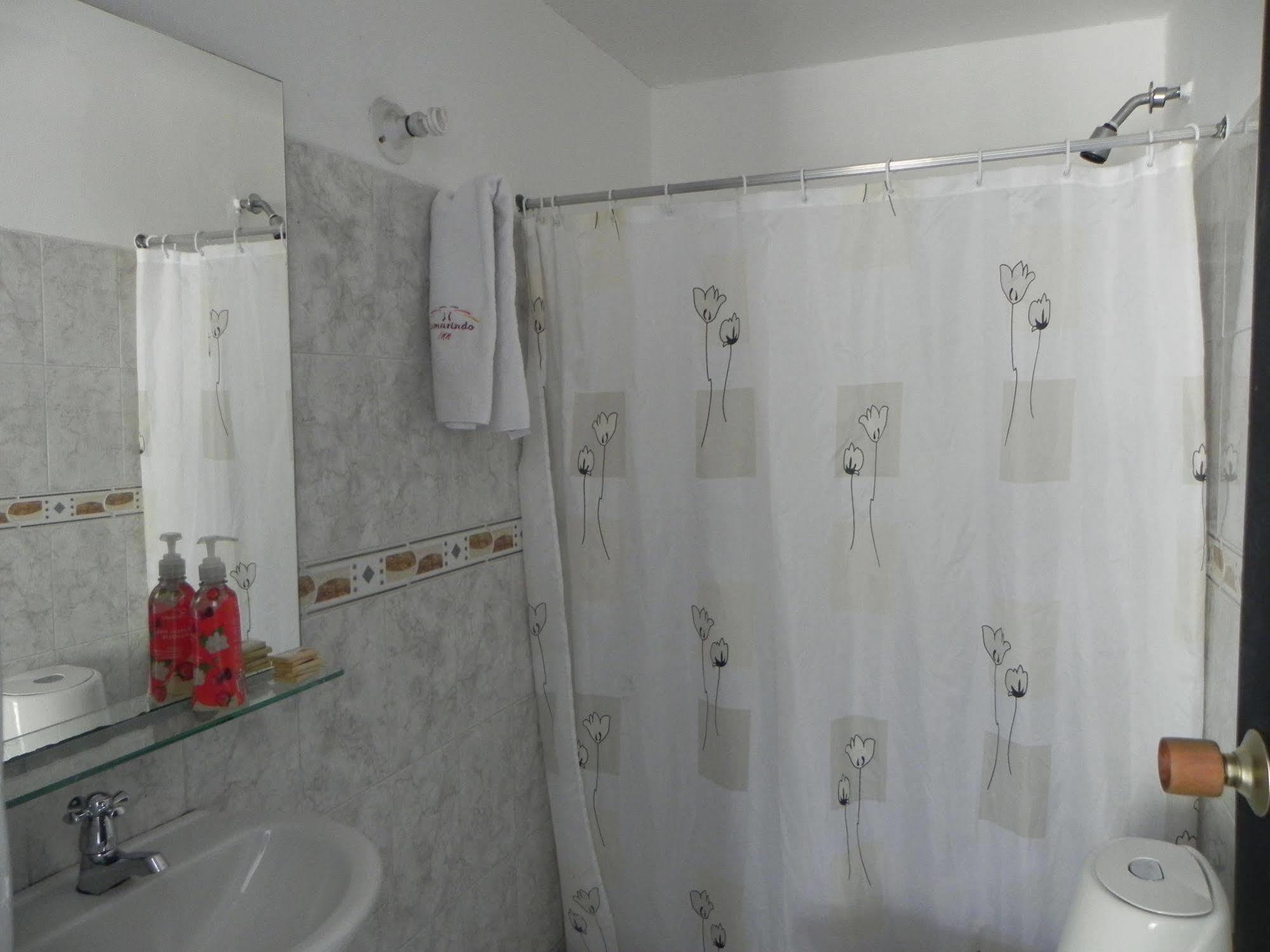 Hostal Tamarindo Inn 麦德林 外观 照片